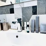 Prestige *luxury & Montegiordano