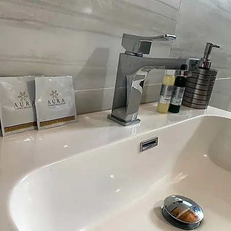 Prestige *luxury & 4*
