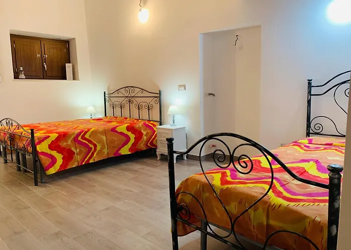 לינה וארוחת בוקר Prestige *luxury & 4*