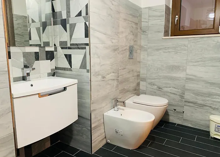 לינה וארוחת בוקר Prestige *luxury & מונטג'ורדאנו