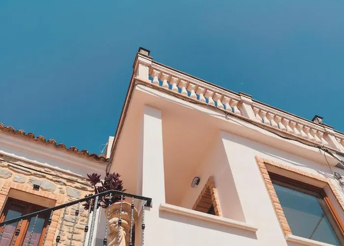 Prestige *luxury & לינה וארוחת בוקר